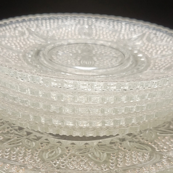 Set of Vintage Depression Clear Glass Dessert Plate Qty 3, and Saucers. QTY 4. - Picture 2 of 10
